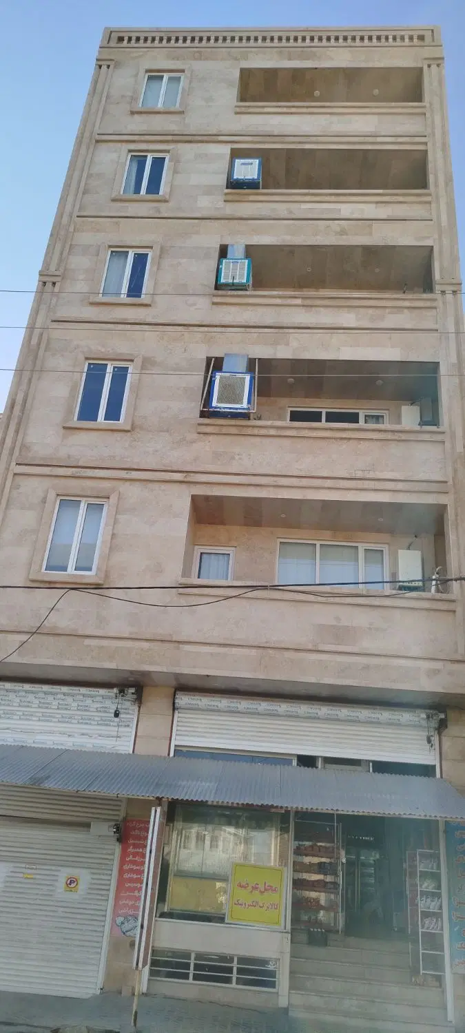 فروش آپارتمان بالاتر ازمیدان دانش