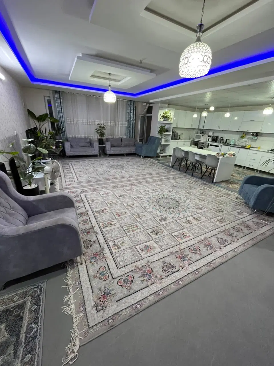اپارتمان دوخوابه ۹۰ متری مجمتع ایثار لوکس