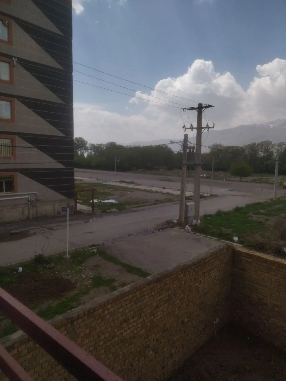 زمین تجاری 18 متری