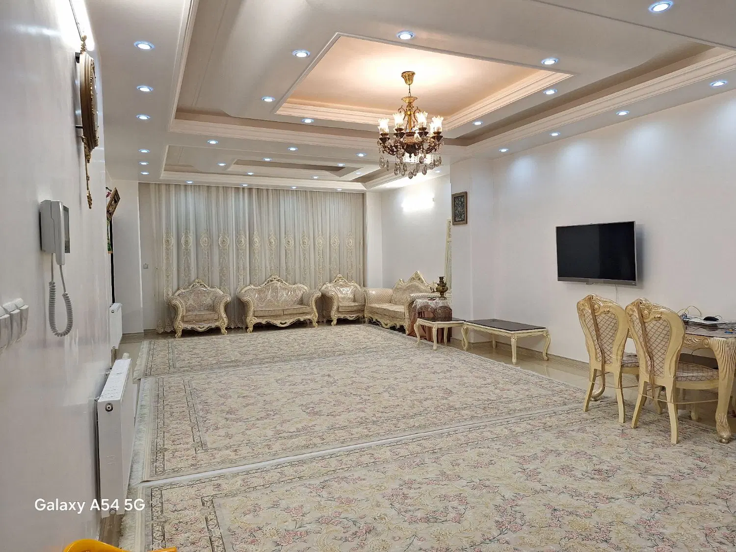 آپارتمان ۳ خواب باجک ۲