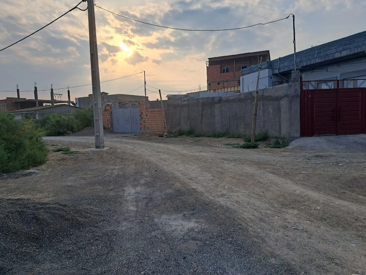 زمین دونبش اتحاد۲۱متراز ۱۱۵متردهنه ۱۲