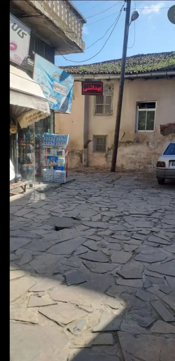 اجاره مغازه ۱۵متری بالکن دار جاده چمخاله