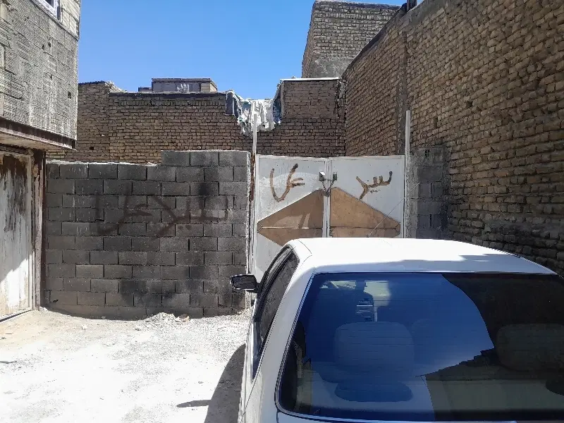 زمین ۱۲۰ متر حاشیه ۶ بهترین لوکیشن. معاوضه با واحد