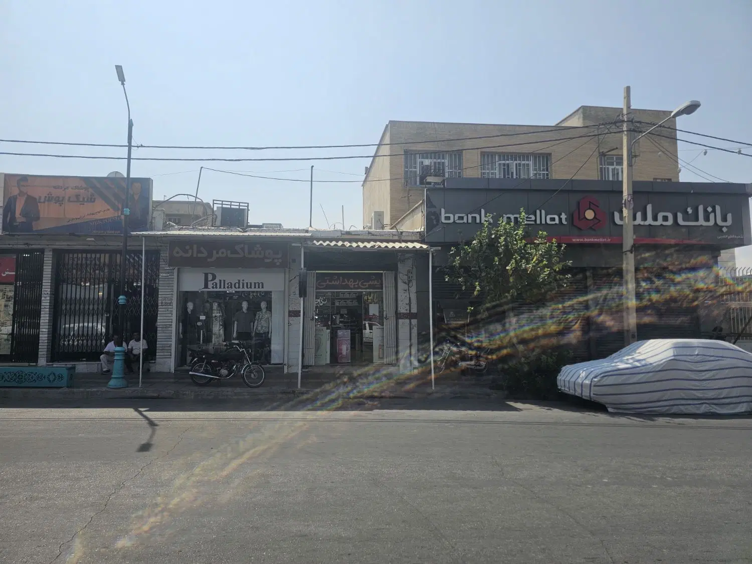 فروش مغازه ۶ + ۵۲.۵  متری در خیابان رجایی