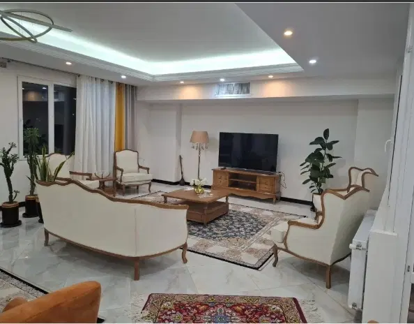 اپارتمان ۹۰ متری ۲ خواب در سعادت اباد