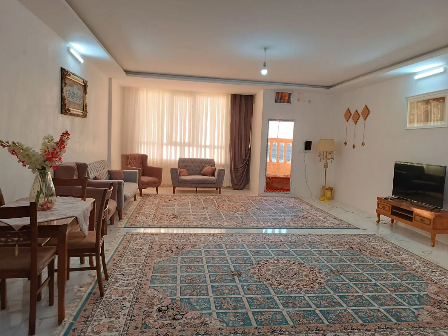 آپارتمان توس ۳۳ نسترن ۱۲ شهیدی ۶