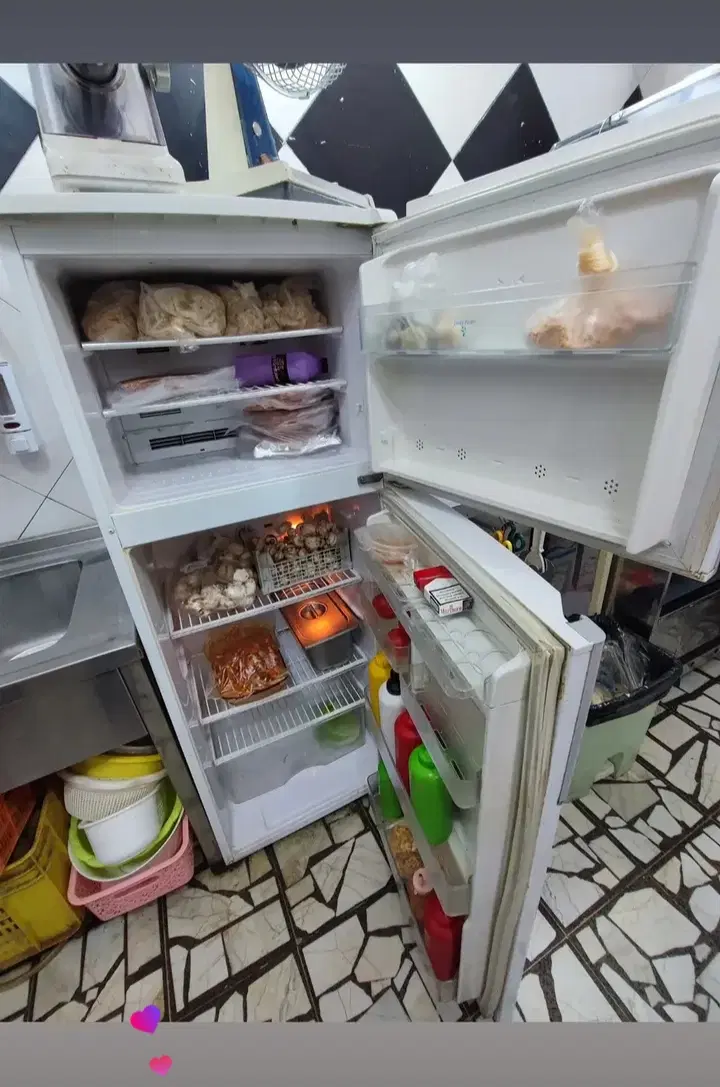 واگذاری وفروش فست فودآق بابا