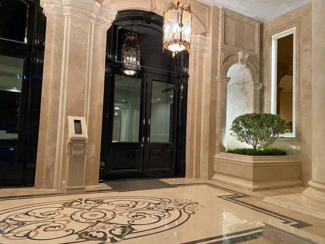 نیاوران ۲۷۰ متر سه خواب مستر سوئیت مجزا