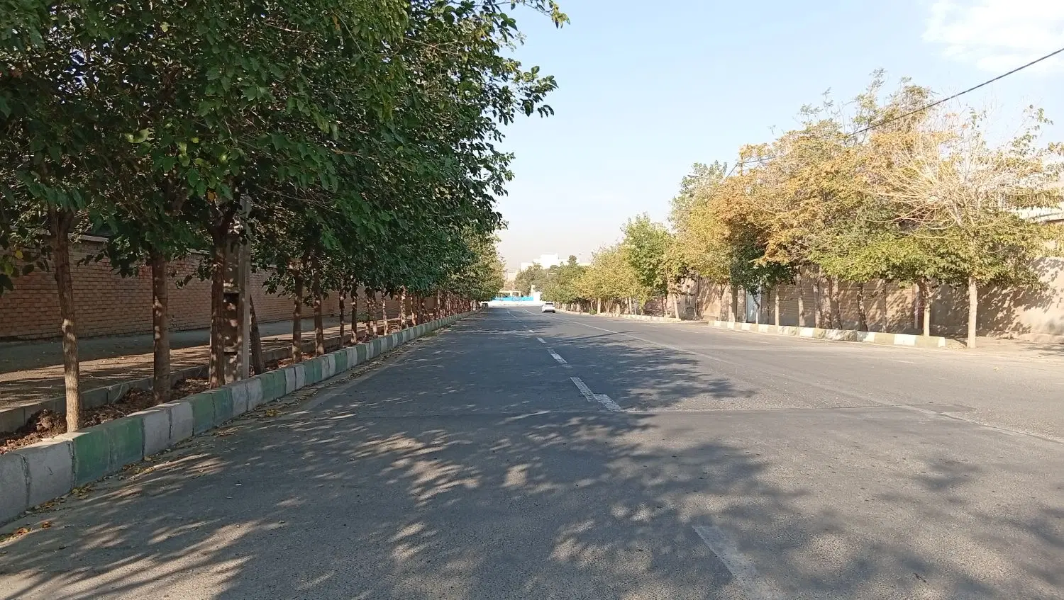 اجاره کارخانه و پارکینگ خودرو جاده مخصوص