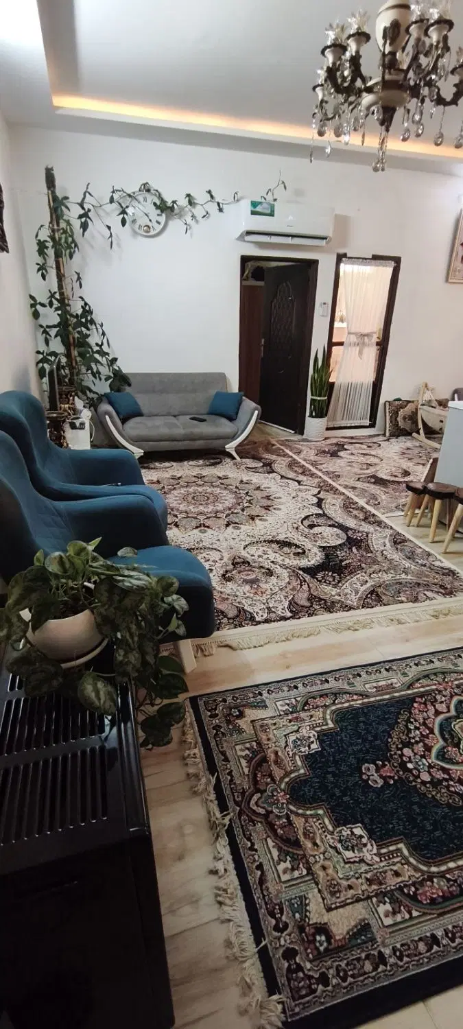 اپارتمان 65 متری ایثارگران سر دو نبش