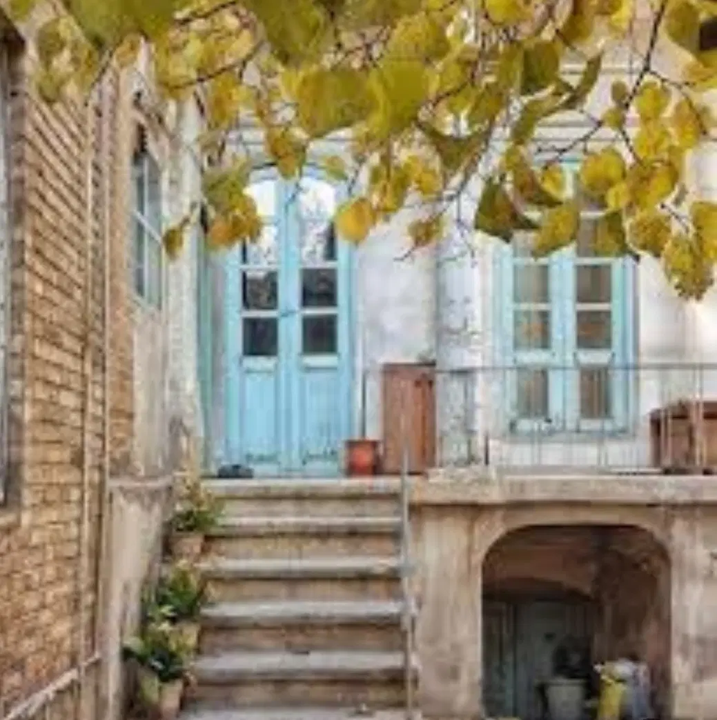 ۱۳۵ متر دو کله خونه قابل سکونت بر ۸ متر