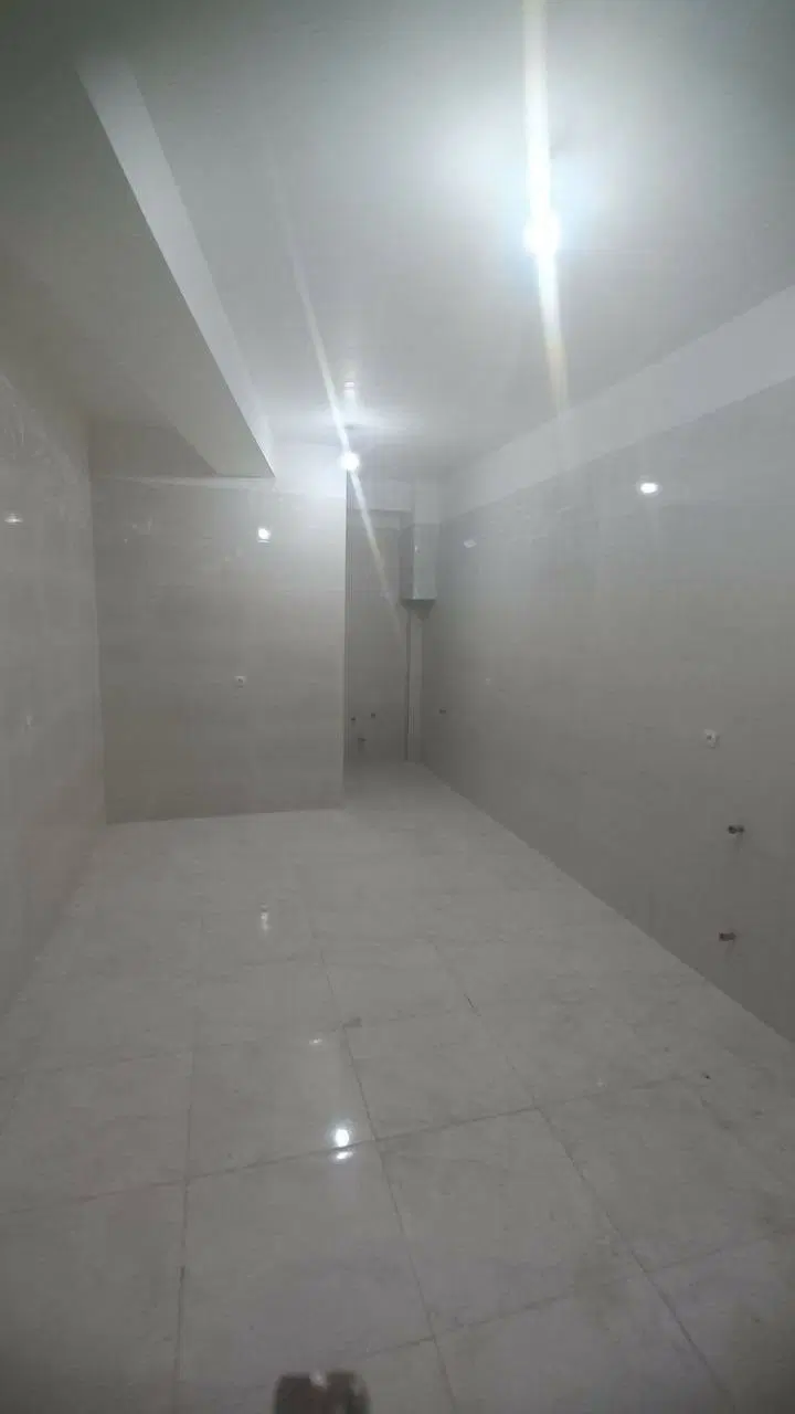 مغازه فروشی