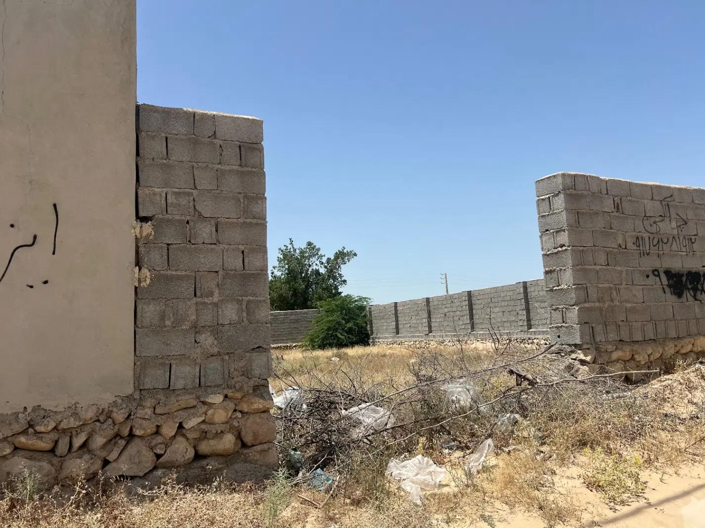 ۴۵۰ متر زمین ویلا باغ گورک کوچه گلستان با دیوارکشی