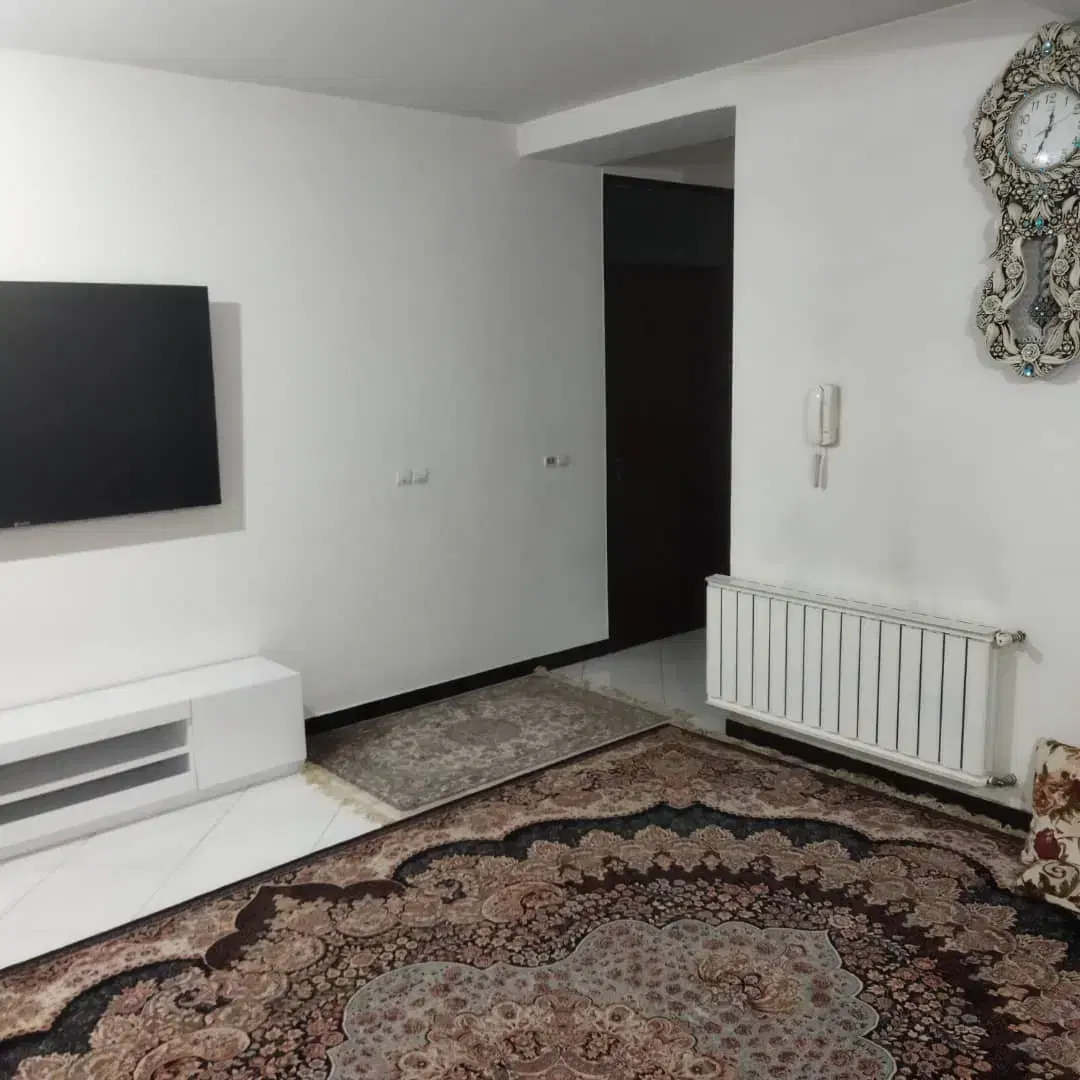 رهن کامل و تبدیل اپارتمان۸۰متری شهرک نگین