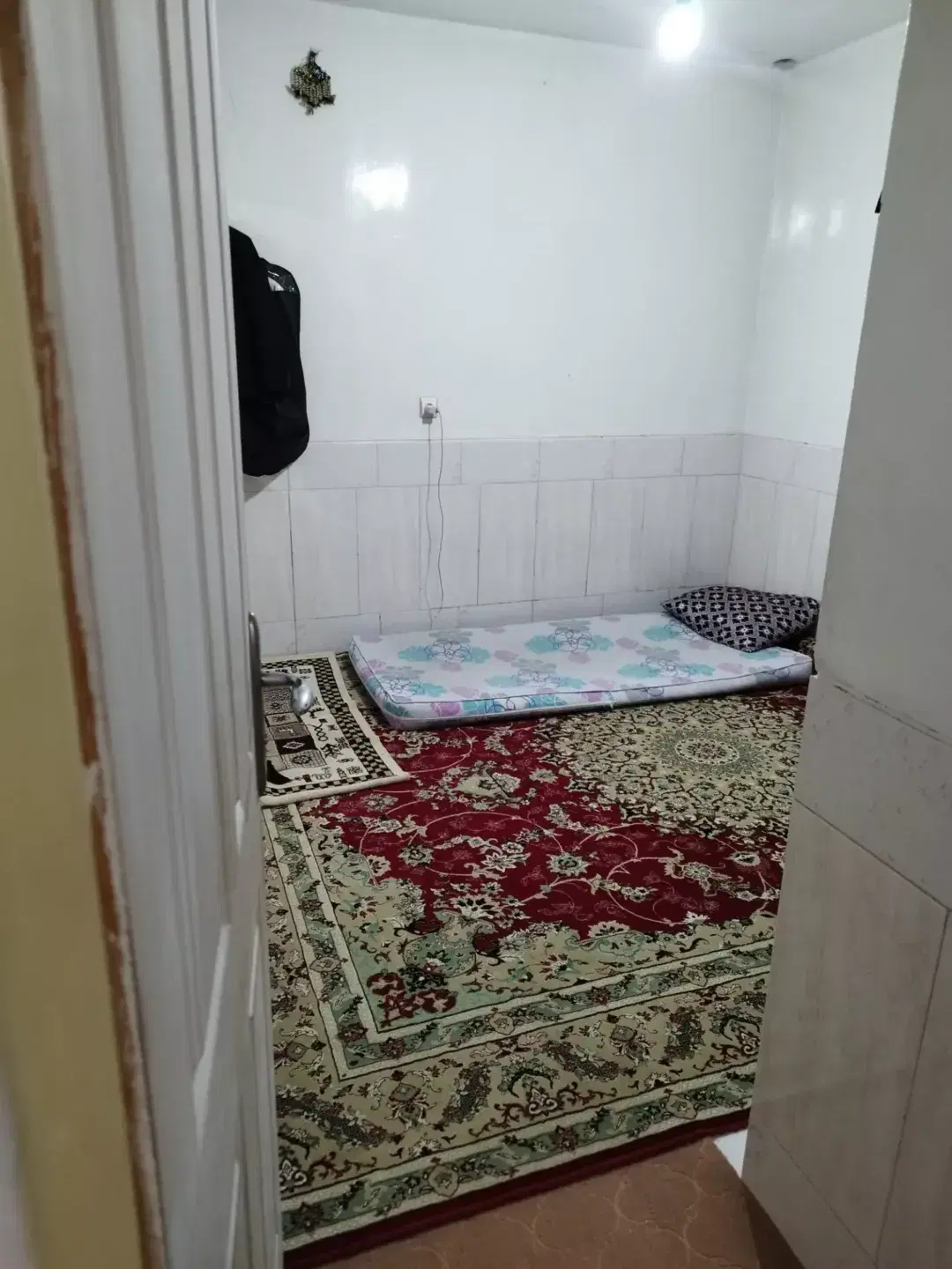 خانه دوطبقه مجزا دربست