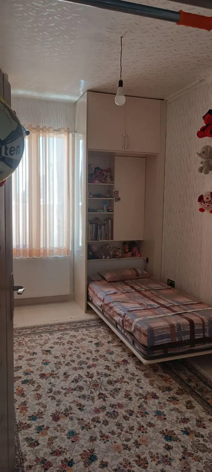 واحد135مترمربع