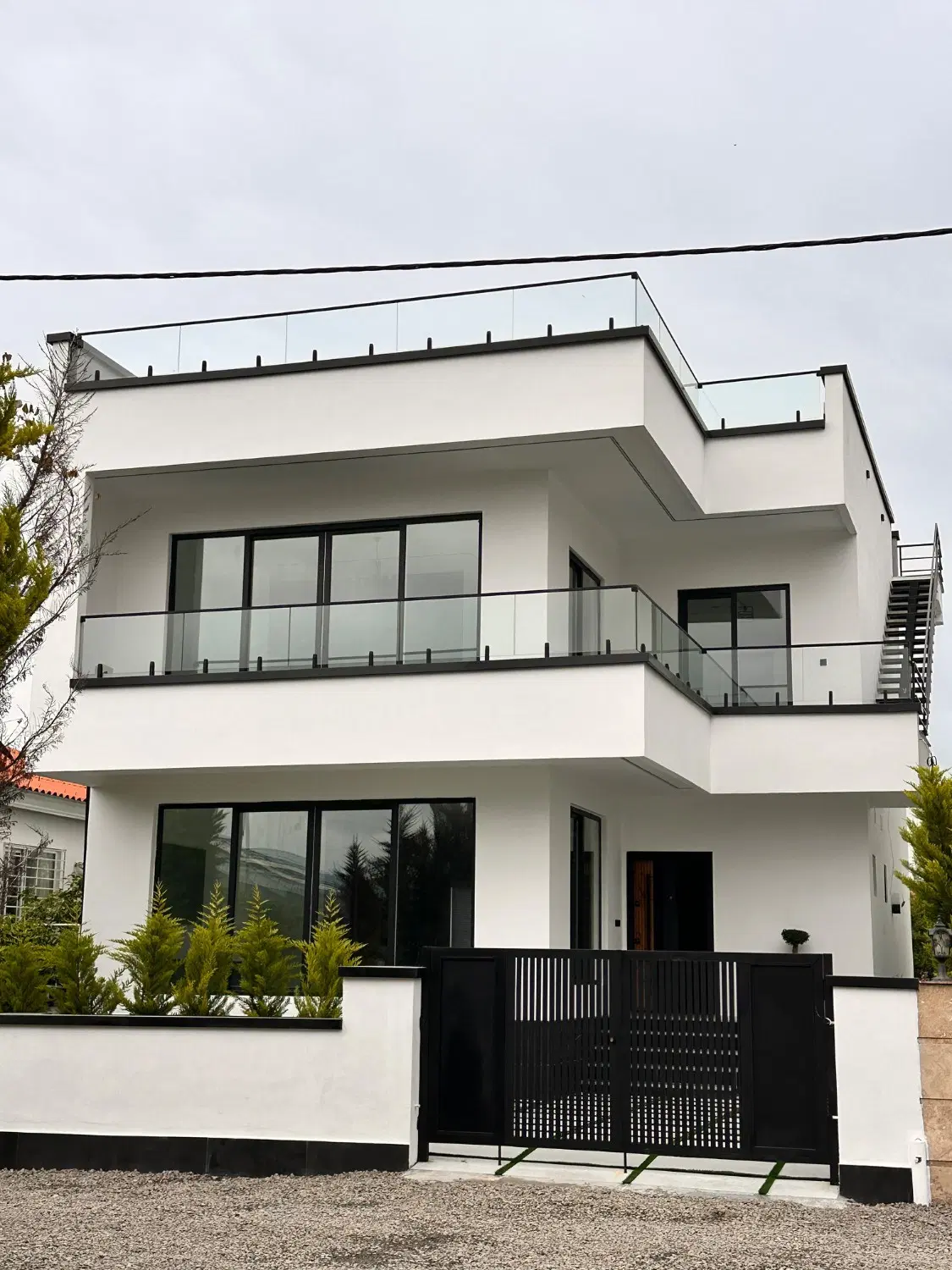 کد003. دوبلکس نما مدرن جنگلی