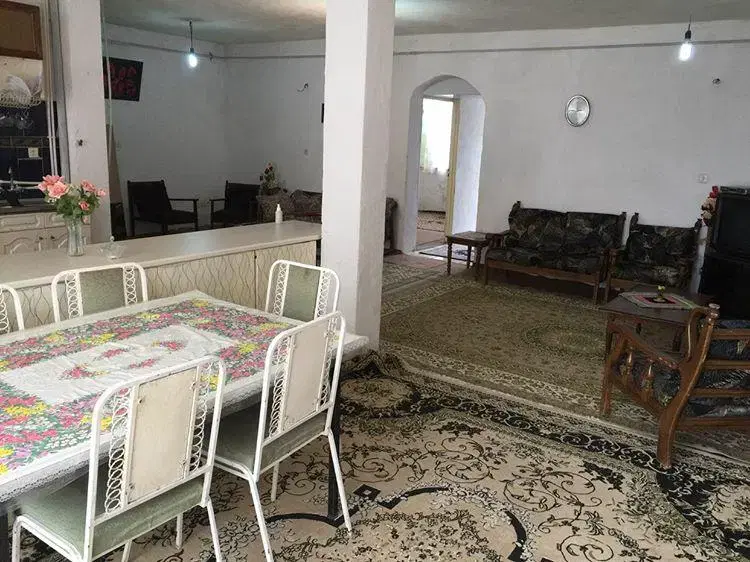 اجاره آپارتمان دو خوابه ۱۳۰ متری