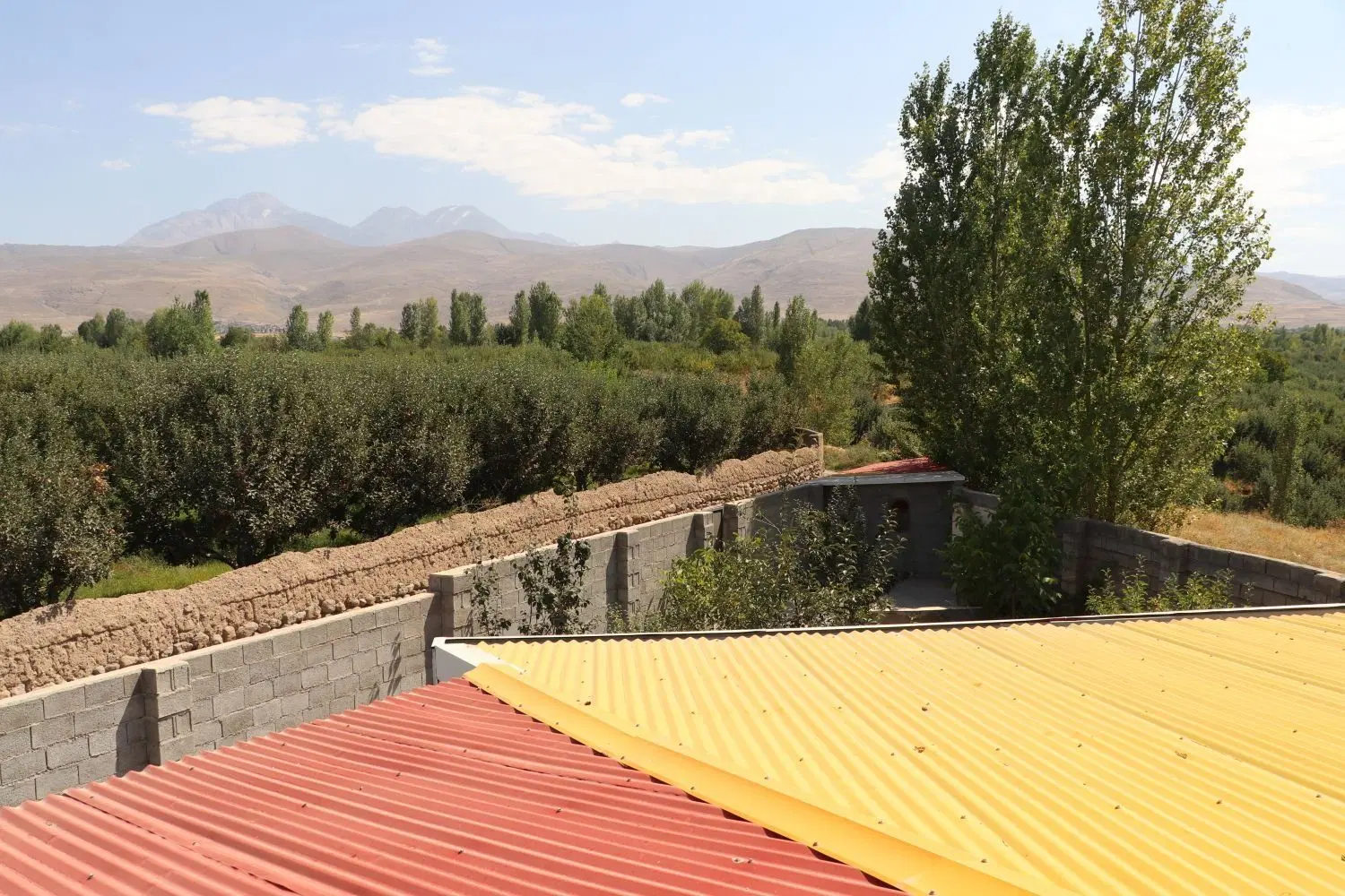 ویلای خان پارک جنگلی