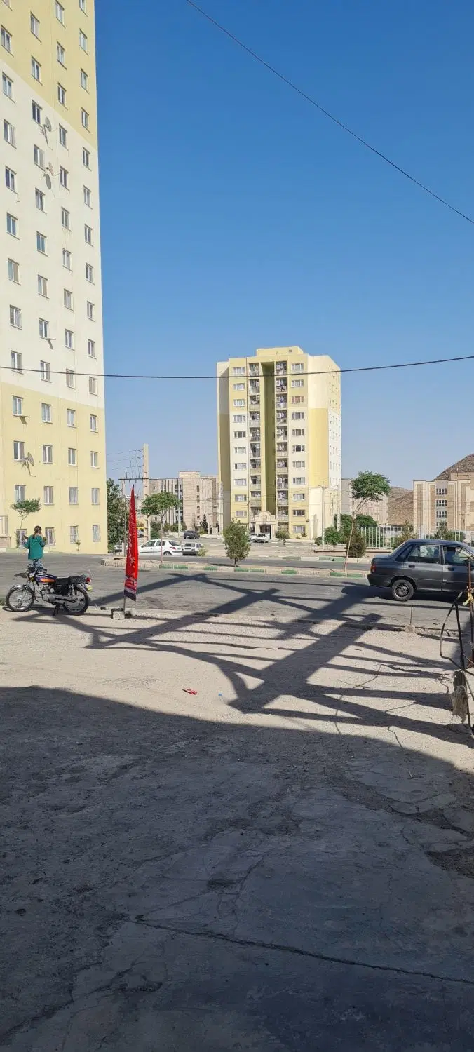 مغازه تجاری کوزو ۶ شهرک اسمان