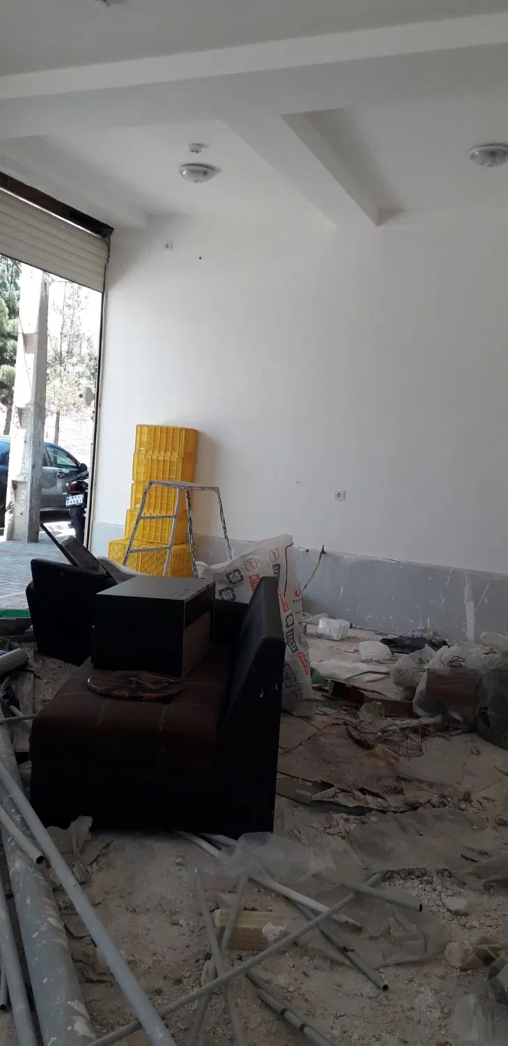 ۳دهنه کارگاه یاانباری