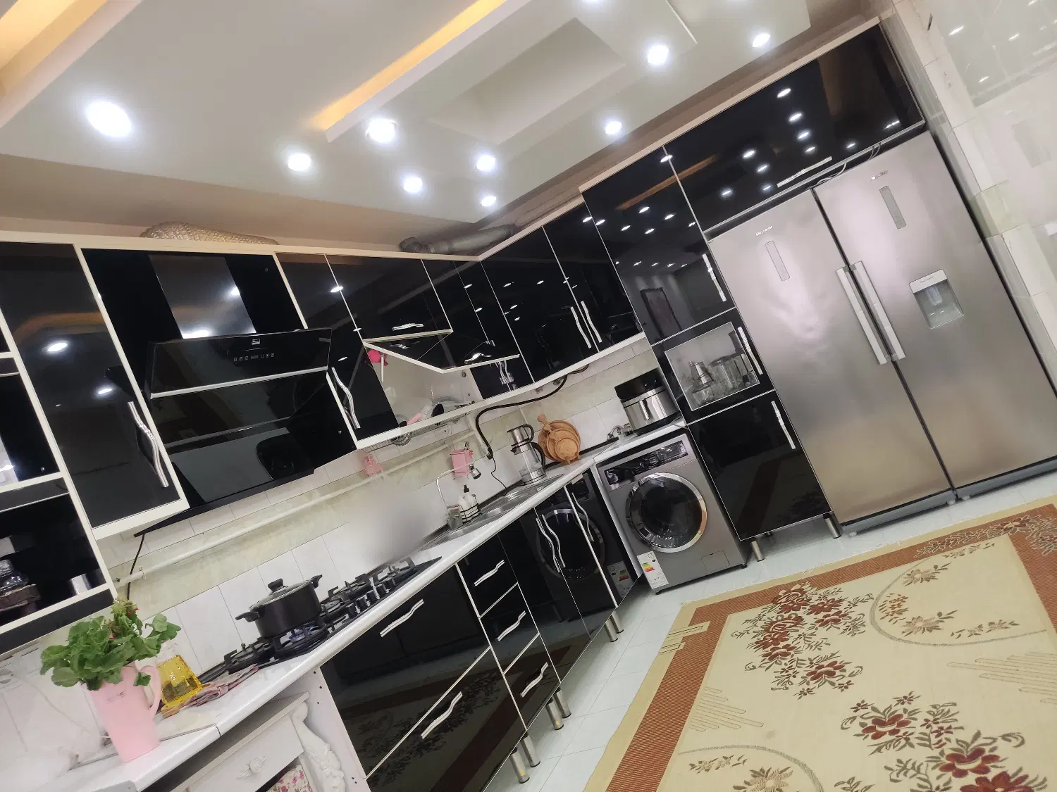 خانه اجاره ای در خیابان دکتر حسابی