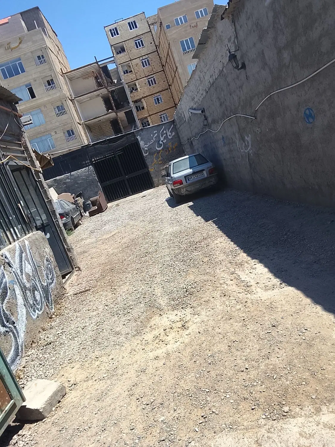 اجاره مغازه و قسمتی از گاراژ