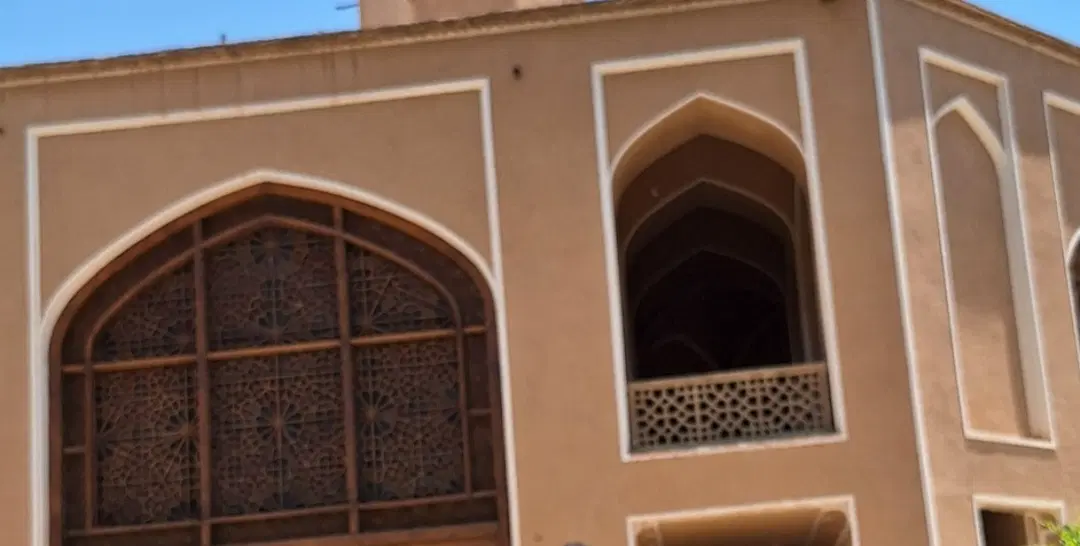 نیازمندهم خونه خانم