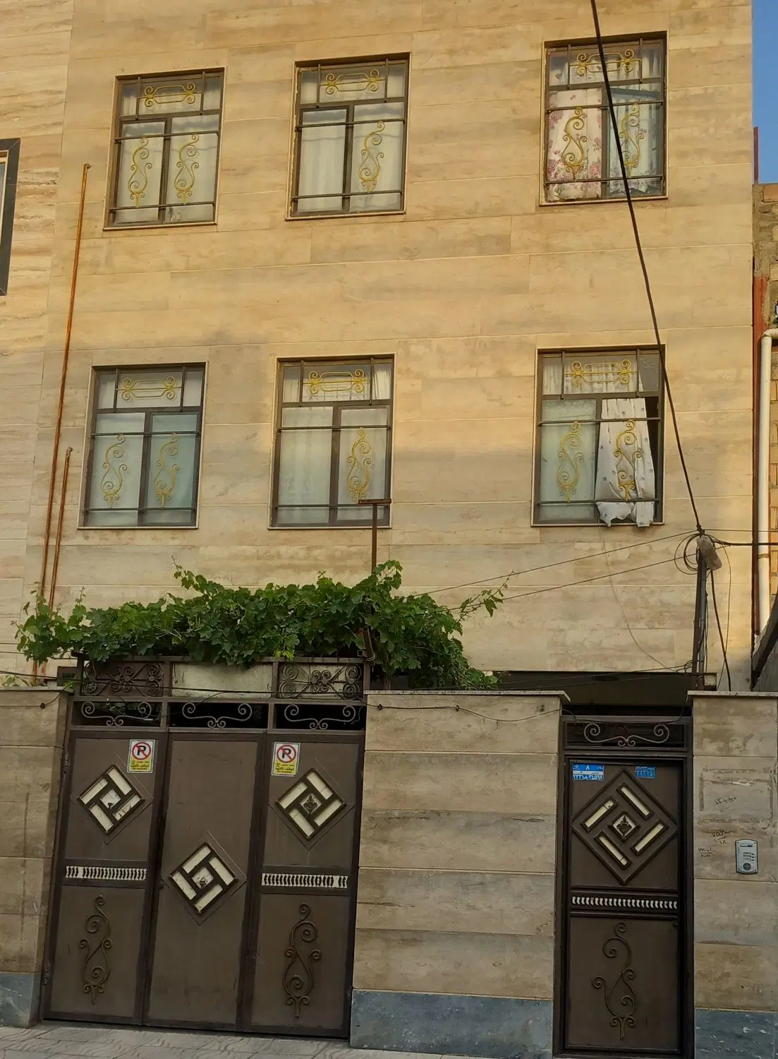 فروش منزل مسکونی