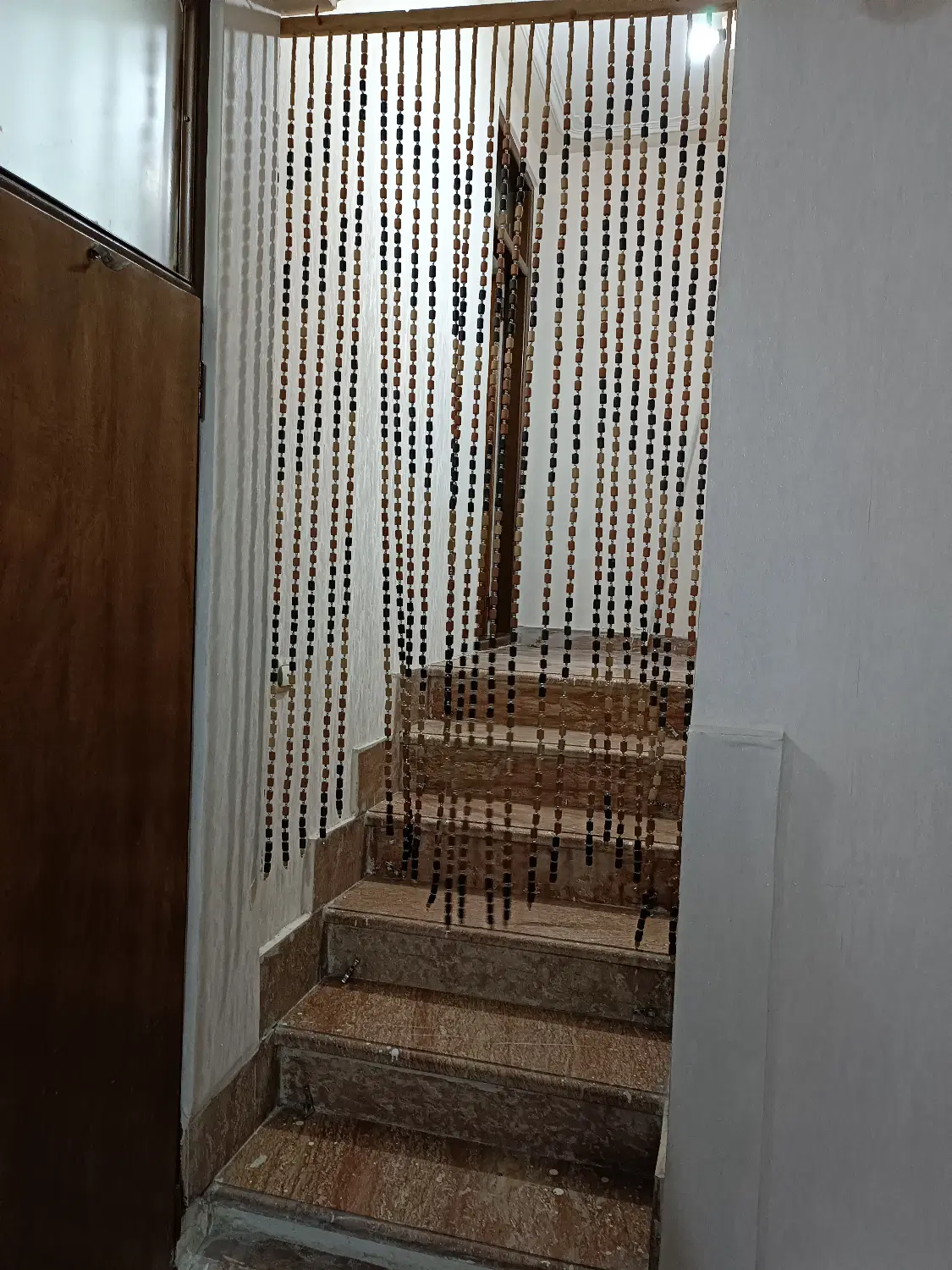 اجاره آپارتمان تک واحدی دو طبقه
