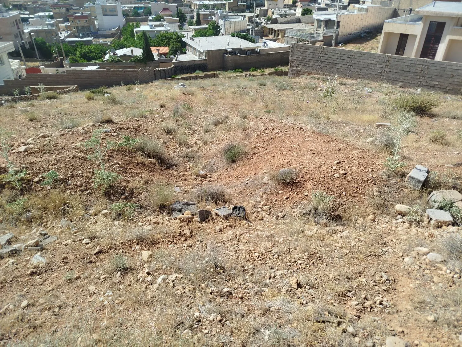 زمین سه نبش 518متر واقع در گلستان قلات