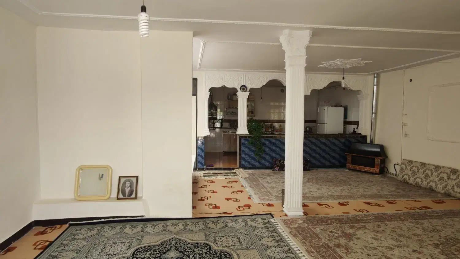 خانه ویلایی1000متری با انبار بزرگ روستای دیناروند
