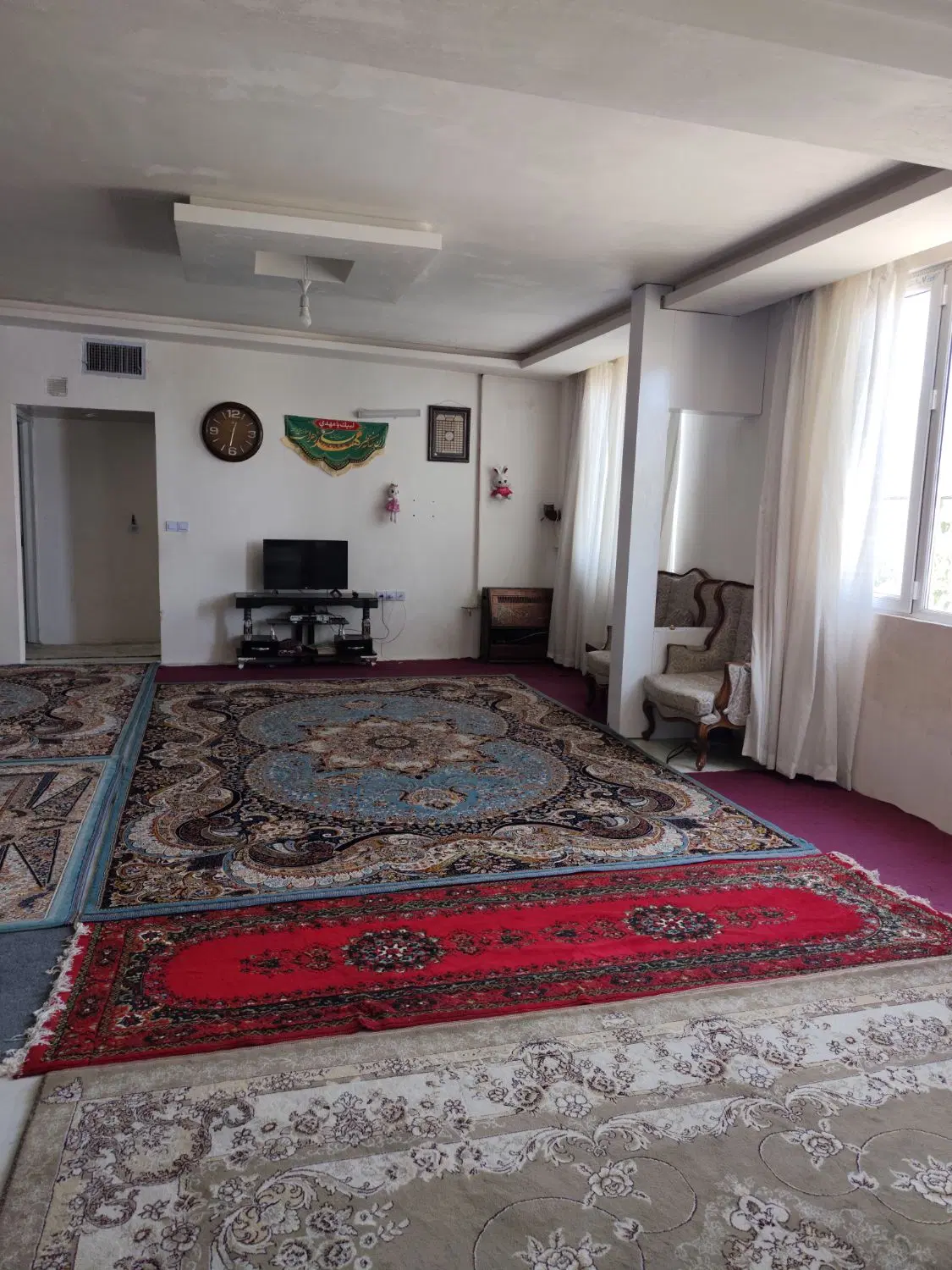 رهن کامل یا رهن و اجاره آپارتمان ۱۳۰متری