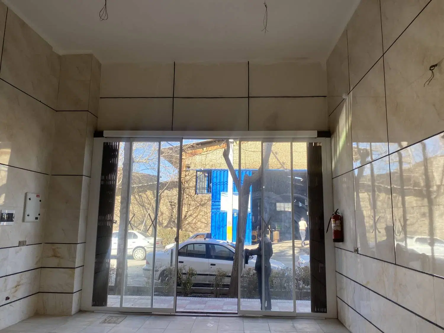 دو باب مغازه 43 متری جهت اجاره