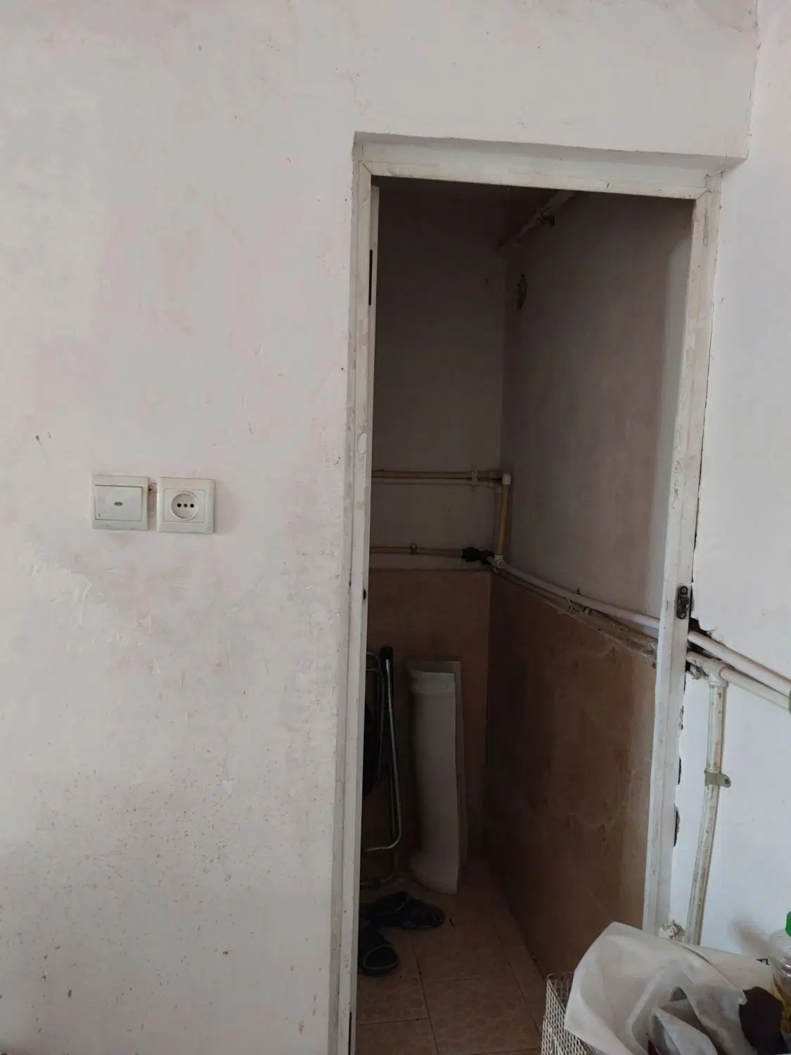 زمین ۱۰۰ متری کامجو