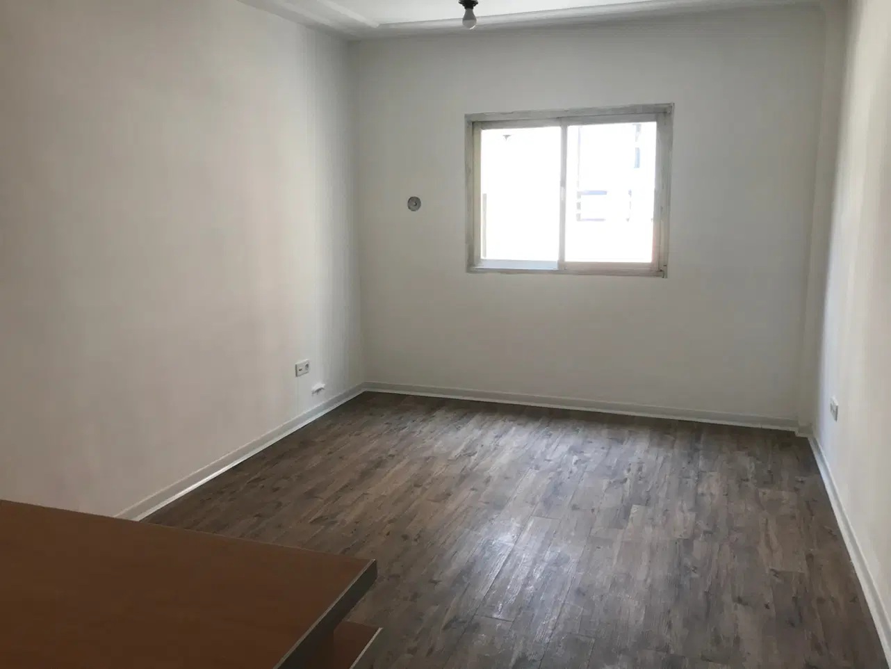 اپارتمان ۴۵ متری اجاره ای  با انباری و بالکن