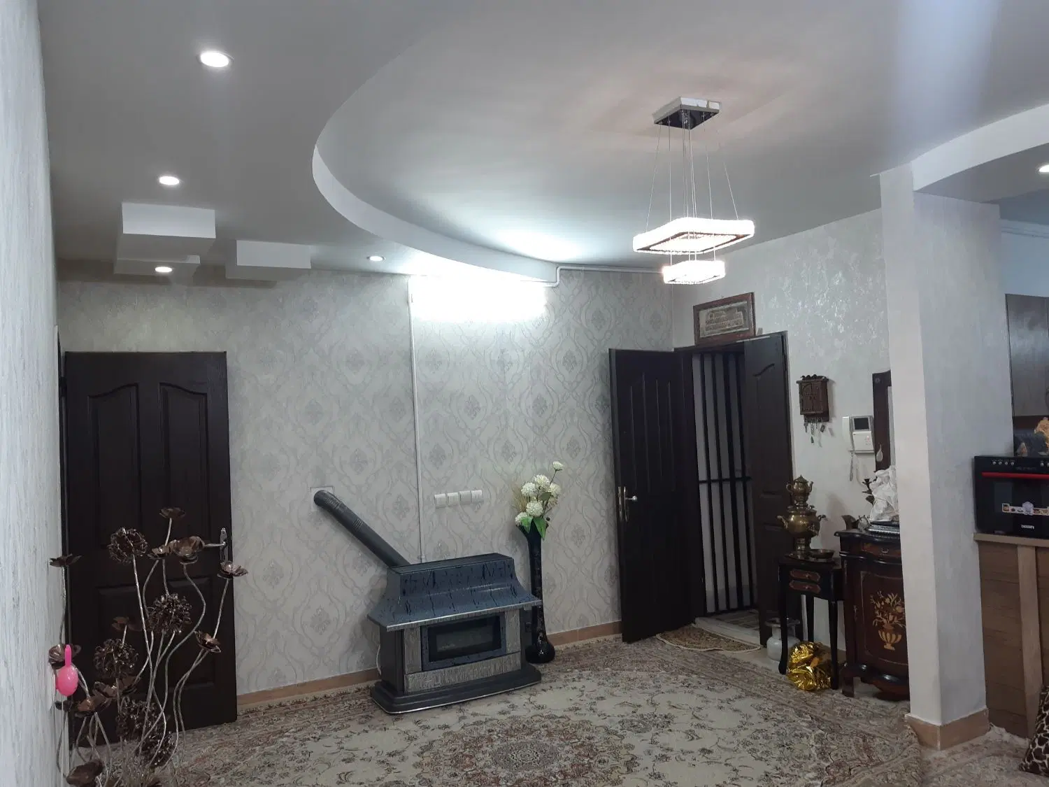 آپارتمان ۸۵ متری فروشی