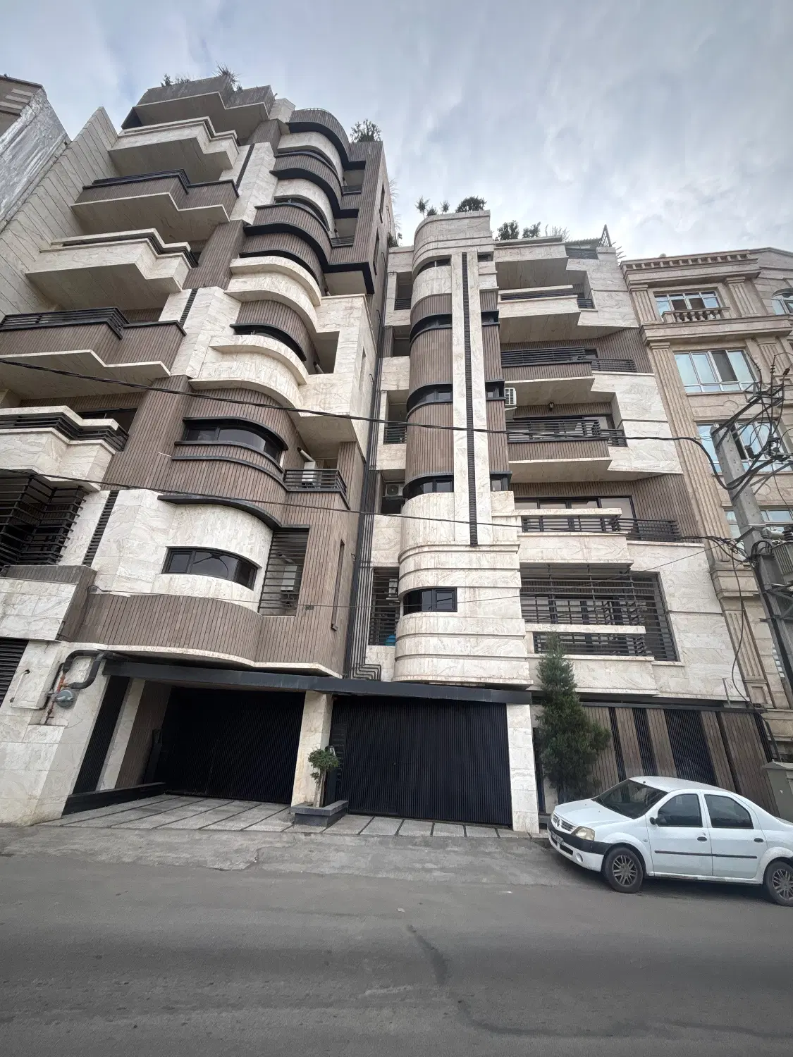 خونه نوساز کلید اول ویو ابدی
