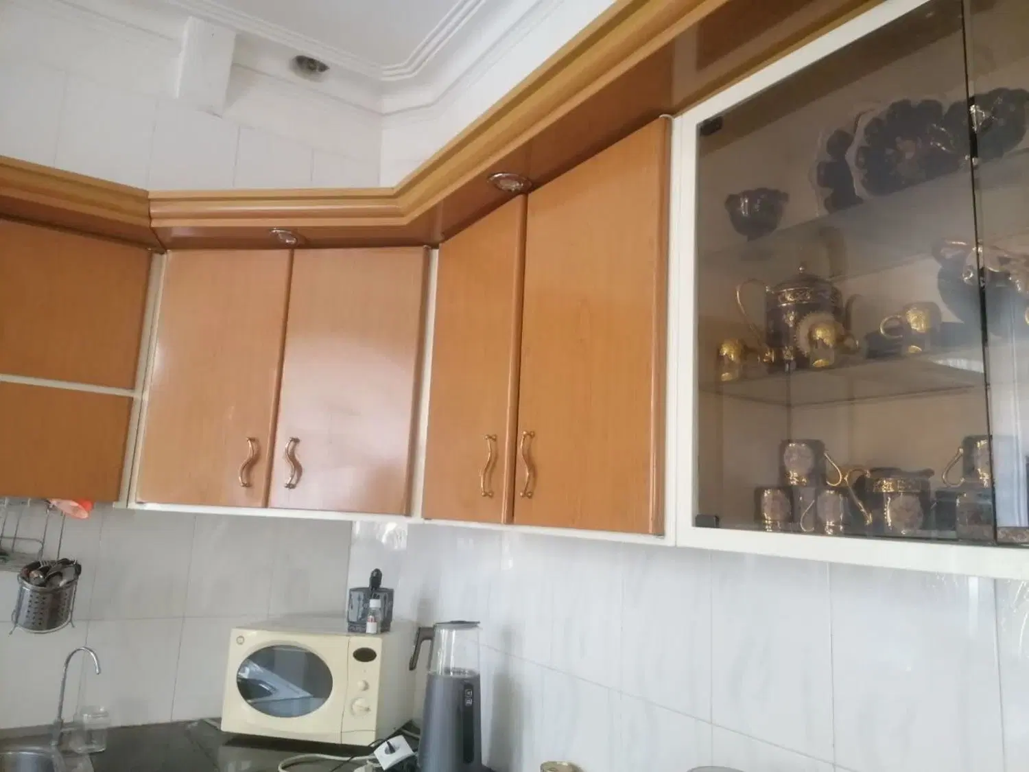 اجاره منزل ویلایی دربست با نمای سنتی