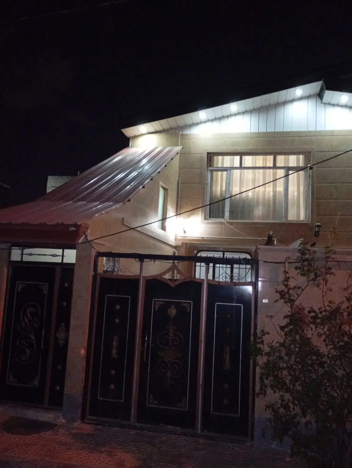 خانه ویلایی دو سرویس