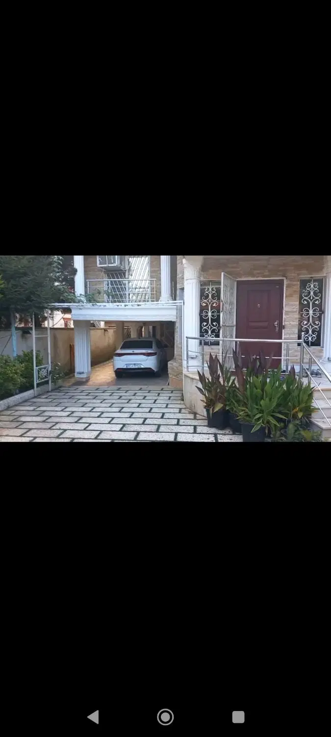 ویلا نزدیک جاده ساحلی دارای جکوزی
