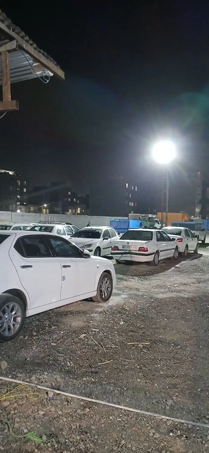 اجاره ۵۰۰۰متر پارکینگ شبانه روزی فعال