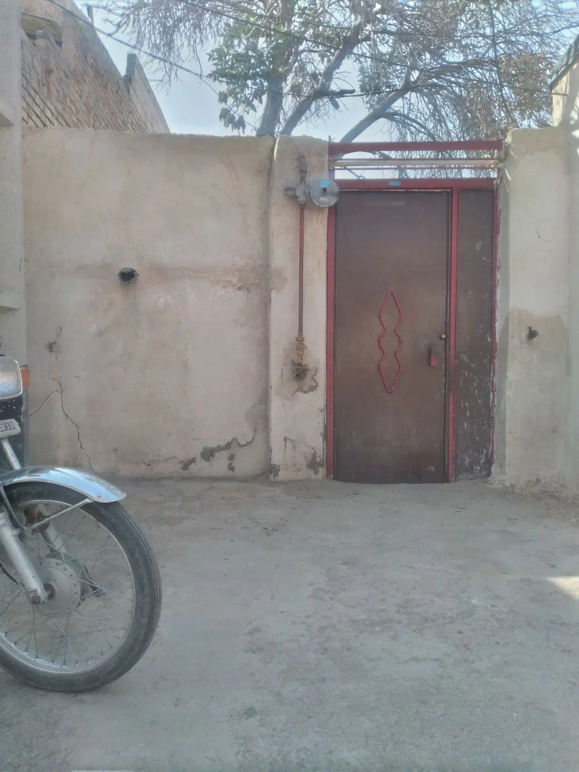 منزل ۹۰متری قدیمی ساخت فروشی روستای سراجه