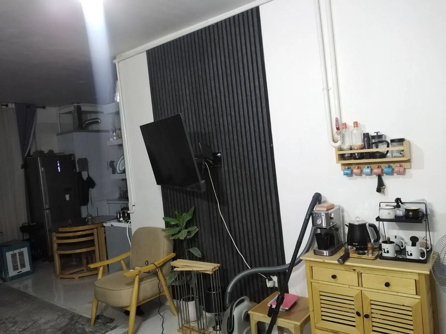 آپارتمان 75متر+پشت بام 75متر اختصاصی خیابان 20 متر