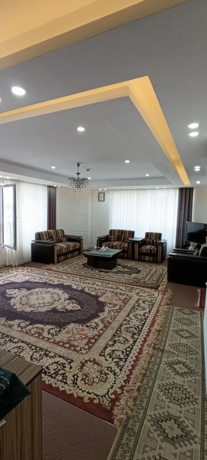 آپارتمان،سندتک‌برگ، تک واحدی، 100‌متر، طبقه آخر