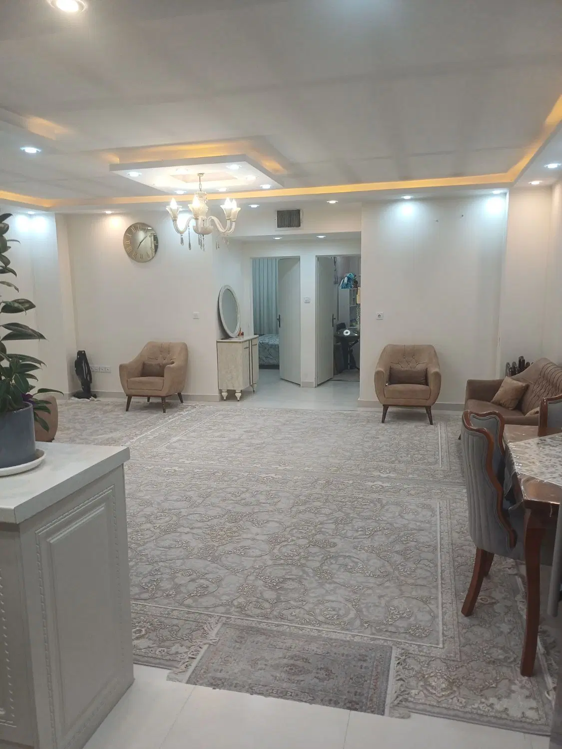 آپارتمان فروشی ۸۵ متری