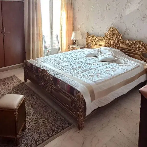 اجاره اپارتمان ۱۳۰متر  (باغ فیض _صبح دوست)