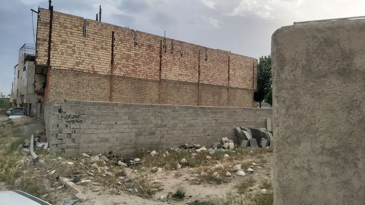 ۳۳۰ متر زمین شمالی دو کله سلطان آباد ، عرب آباد