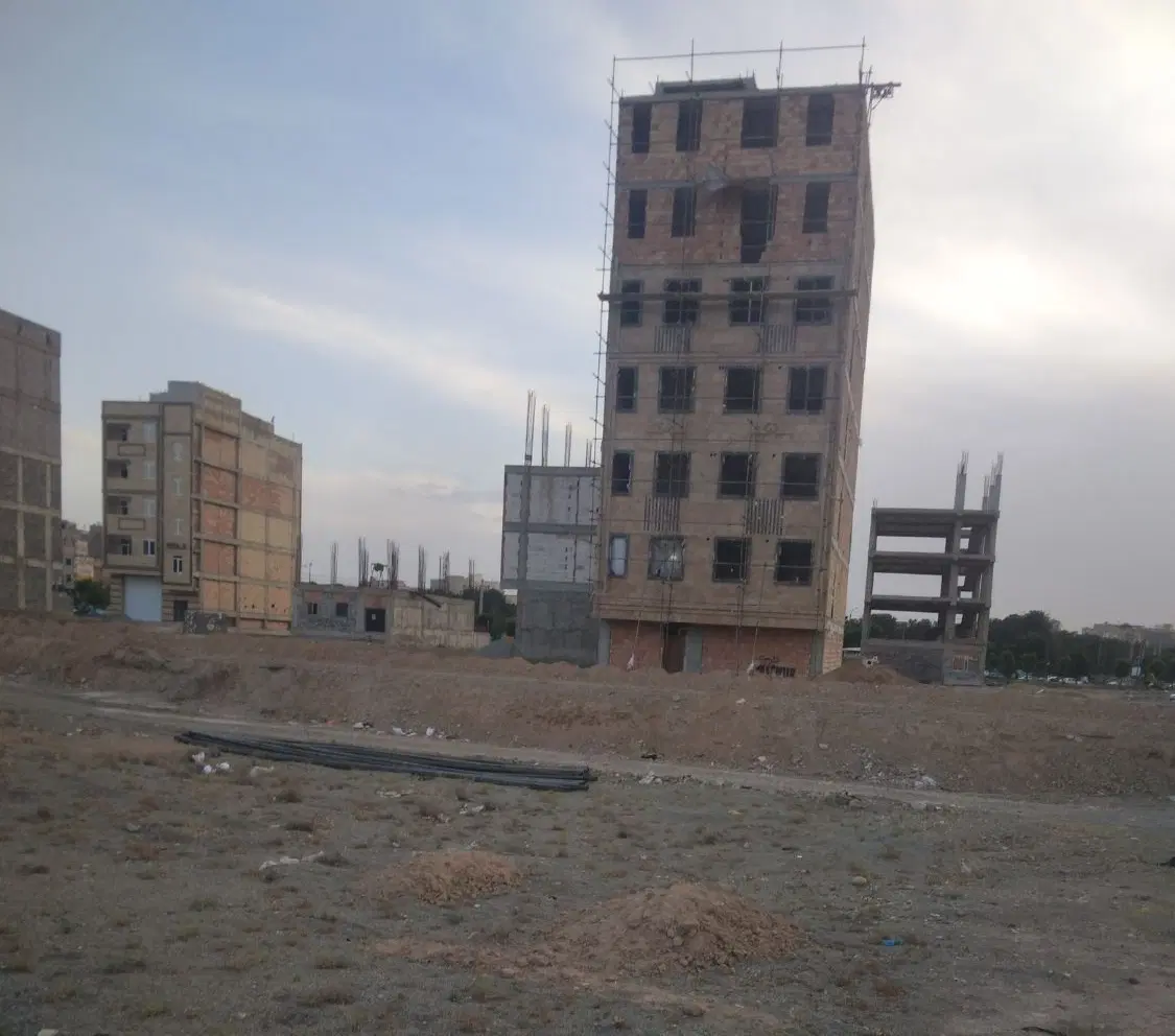 فروش آپارتمان *بکتاش.اول خیابان.کوچه سوم سمت راست.