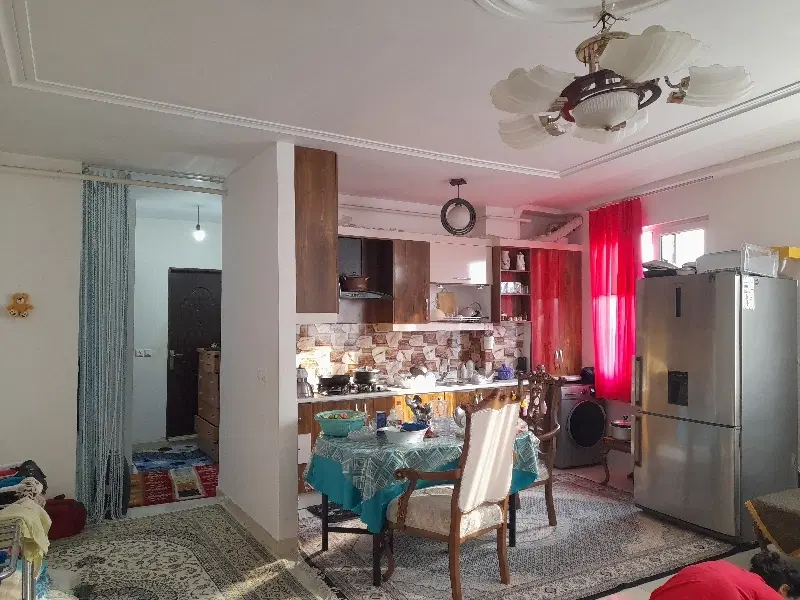 ۷۲ متری لاهیجان